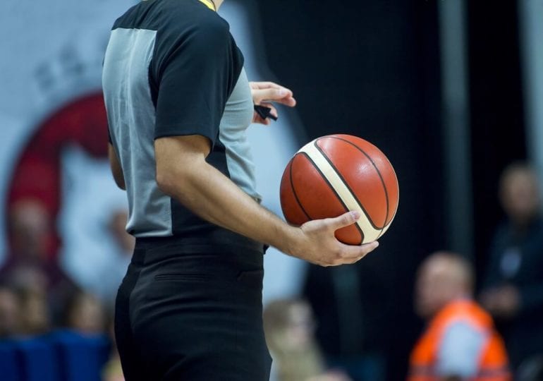 Basketball Basics: Was pfeift der Schiri? (Teil 1)