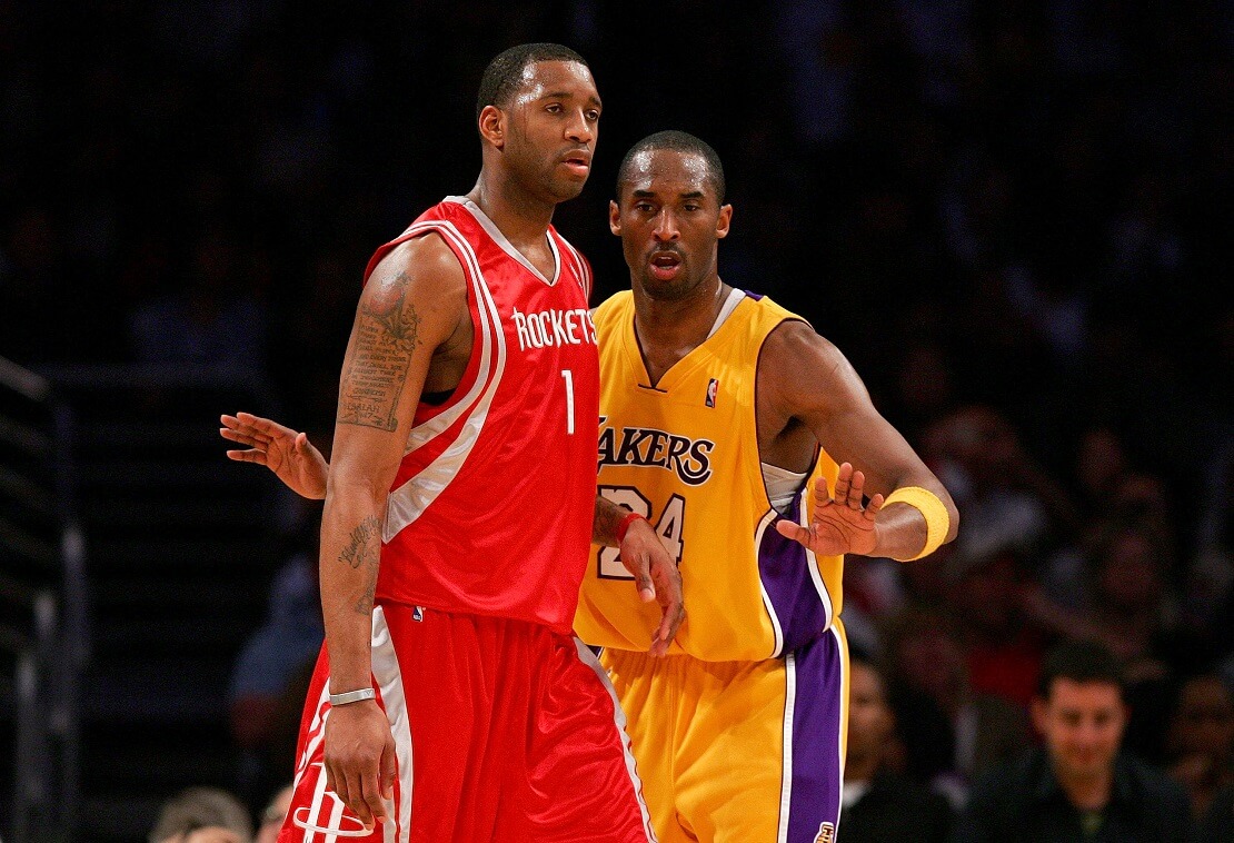 Tracy McGrady und Kobe Bryant auf dem Feld