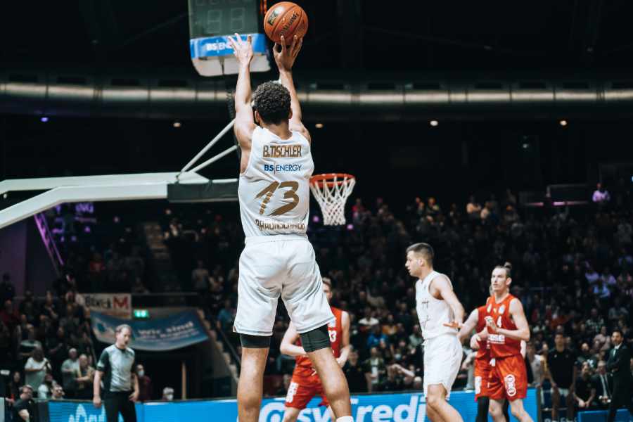 Basketball Löwen Braunschweig spielen „Amaize-ing“ gegen Bamberg