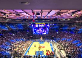 Totalperspektive auf den voll besetzten Madison Square Garden