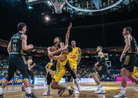 Alba Berlin auf dem Spielfeld gegen FC Bayern