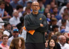 Phoenix sins Head Coach Monty Williams