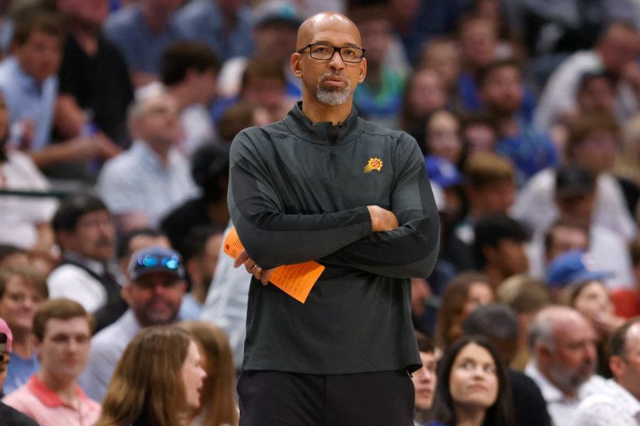 Phoenix sins Head Coach Monty Williams