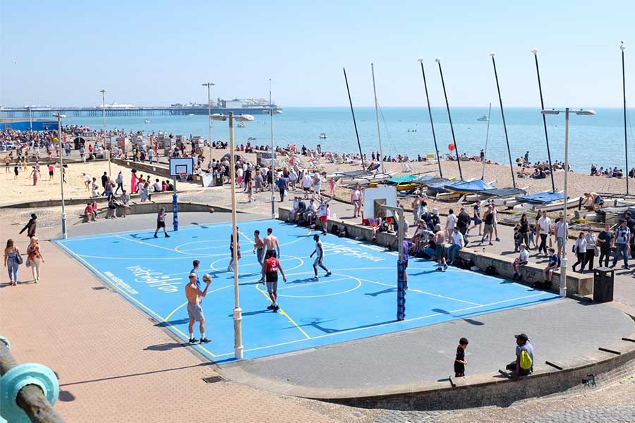 Der Brighton Basketball Court in England