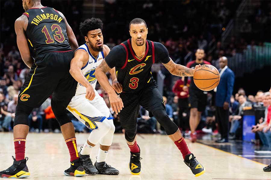 Quinn Cook und Tristan Thompson kämpfen um den Ball