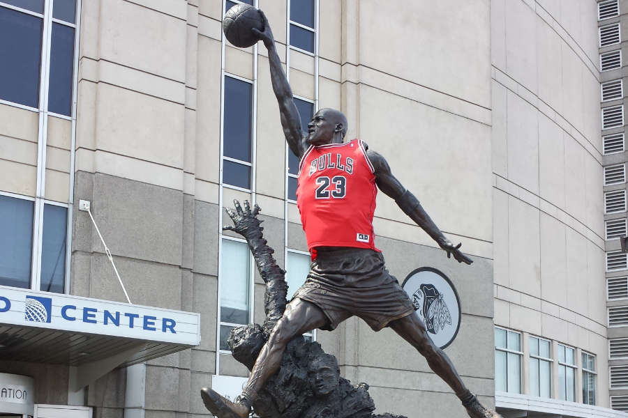 Michael Jordans letztes Bulls-Trikot soll versteigert werden