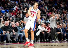 Bojan Bogdanovic im Trikot der Detroit Pistons