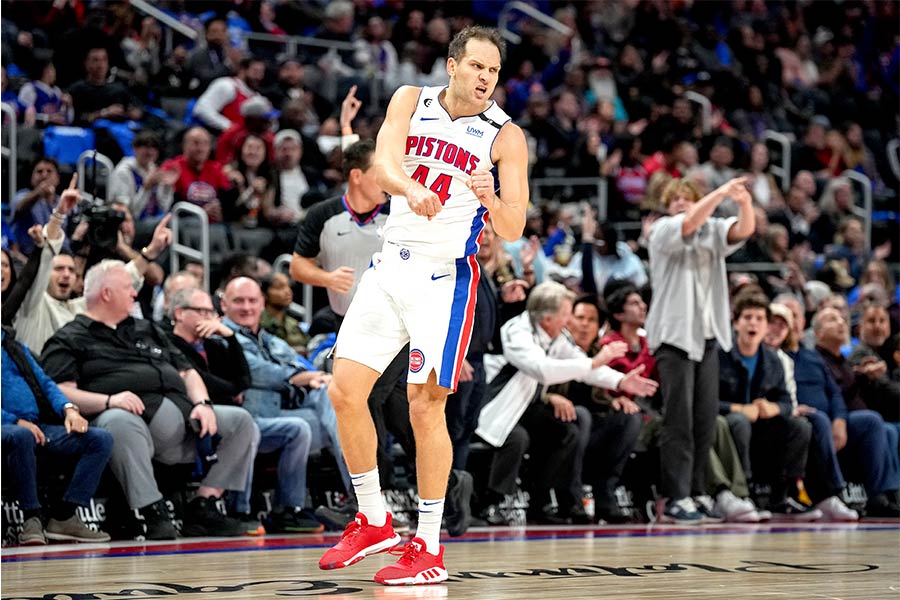 Bojan Bogdanovic im Trikot der Detroit Pistons