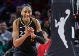 A'ja Wilson von den Las Vegas Aces klatscht in die Hände