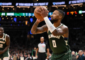 Damian Lillard von den Milwaukee Bucks setzt zum Wurf an