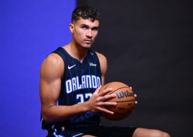 Promofoto von Tristan da Silva im Trikot der Orlando Magic
